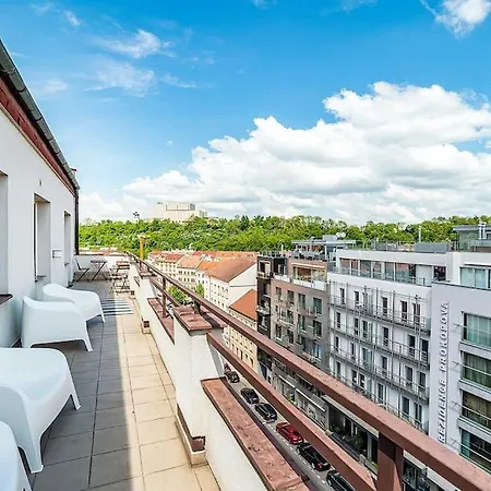 3 Bedroom Flat With Amazing Terrace Prag Exterior foto