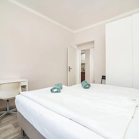 3 Bedroom Flat With Amazing Terrace Prag Exterior foto